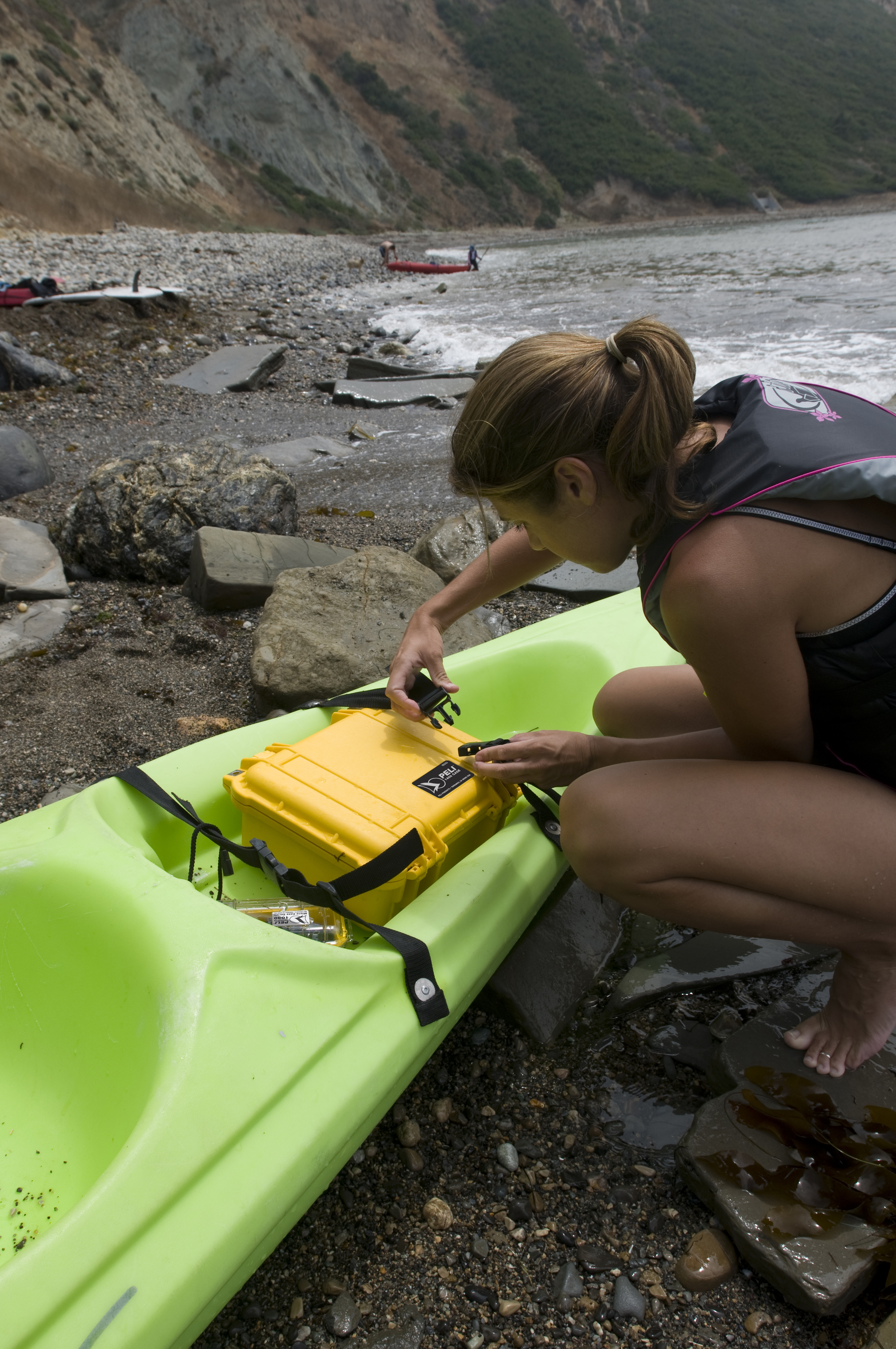 Peli-Outdoor+case+canoe+lifestyl