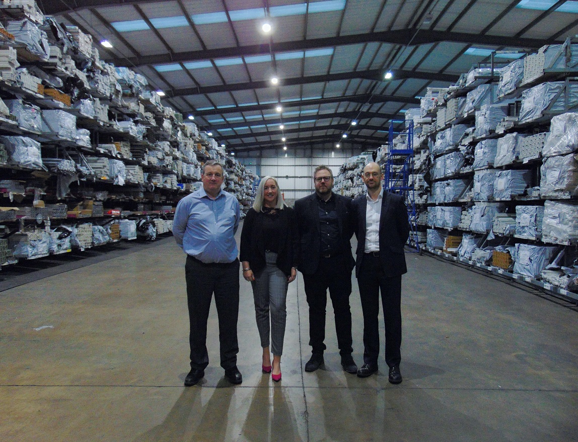 453bc921374722e572ca948561aa0373