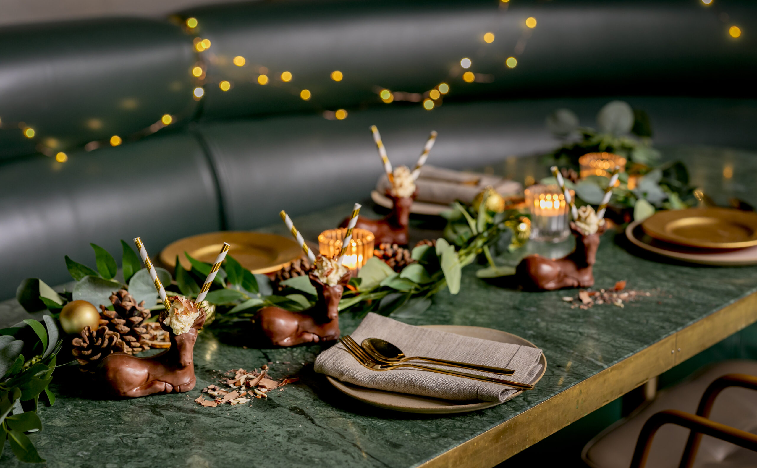 Baileys-Choc-Reindeer-JustinDeSouza-2