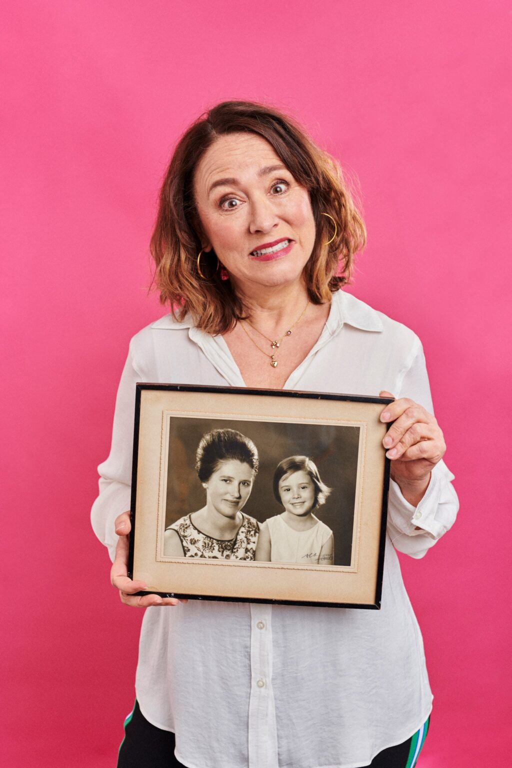 Arabella Weir Main